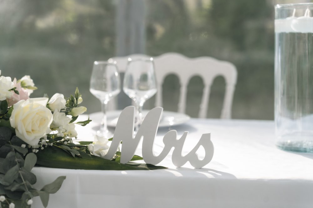 Detail decoration Mrs